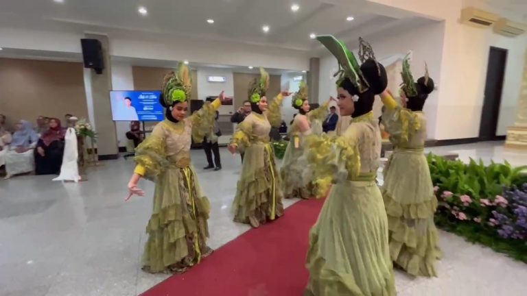 Tari Mapag Pengantin & Persembahan (7)