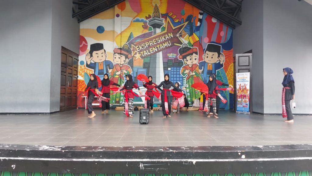 Pelatihan tari, seni tari, tari tradisional