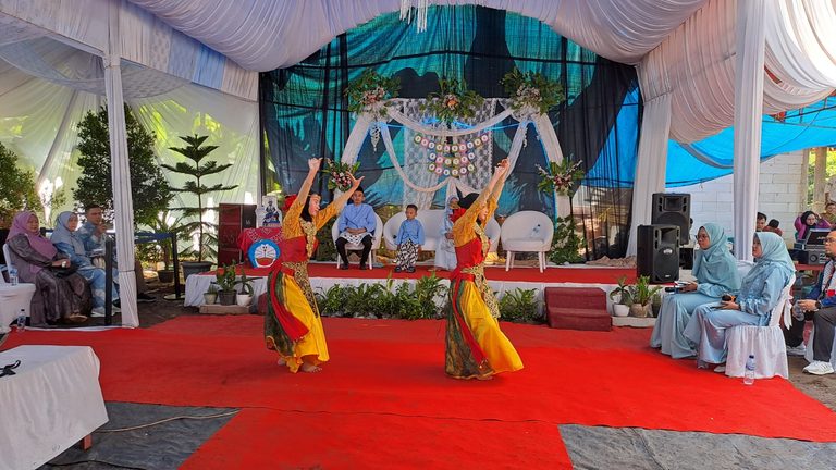 Pertunjukan Tari, Tari untuk Khitanan, Hiburan Khitanan, Acara Khitanan, Penampilan Seni, Sanggar Gunda Nusantara