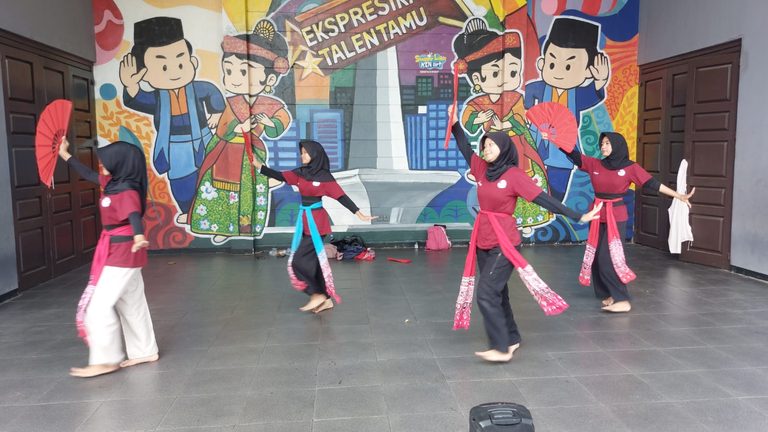 BelajarTari, SanggarTari, ManfaatBelajarTari, BakatAnak, TariTradisional, SanggarGundaNusantara