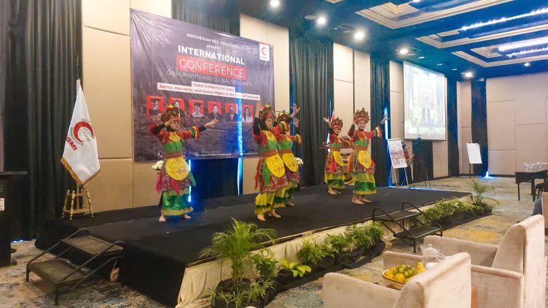 Pertunjukan Tari, Tari untuk Seminar, Acara Formal, Tari Tradisional, Hiburan Acara, Sanggar Gunda Nusantara